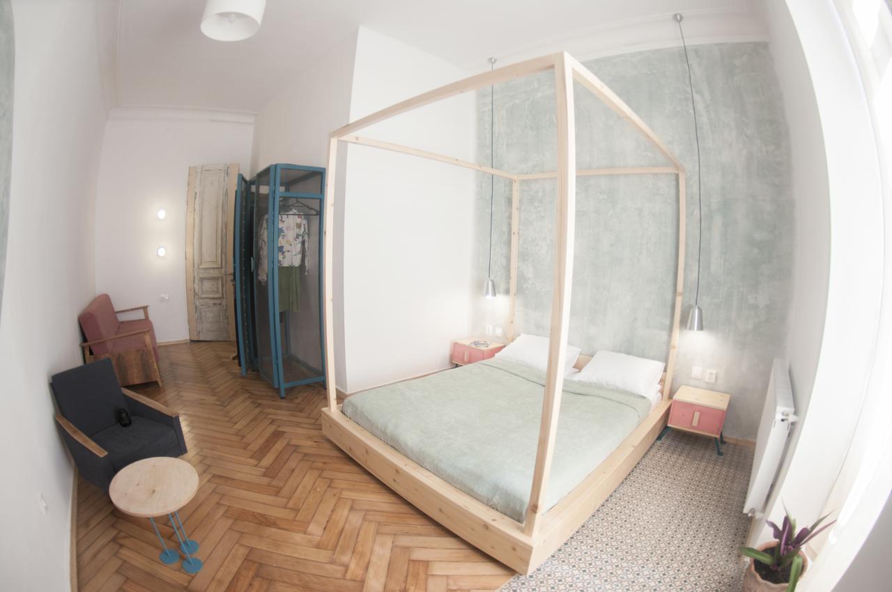 Black Tomato Tbilisi Hotel Ngoại thất bức ảnh