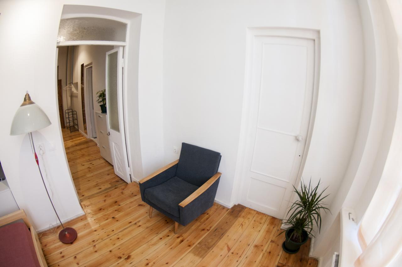 Black Tomato Tbilisi Hotel Ngoại thất bức ảnh
